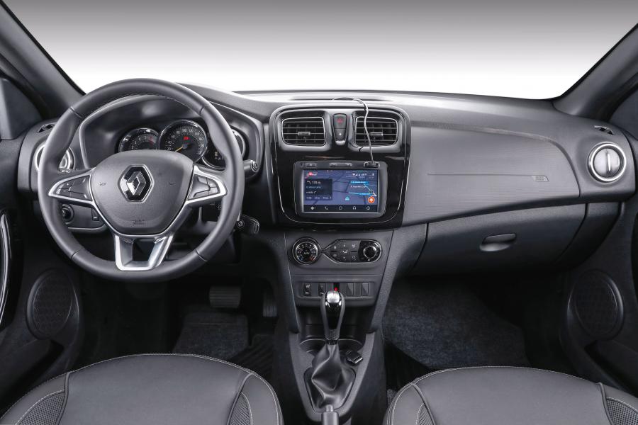 Торпедо Renault Sandero 2019 года  (LA) (фото 24 из 33)